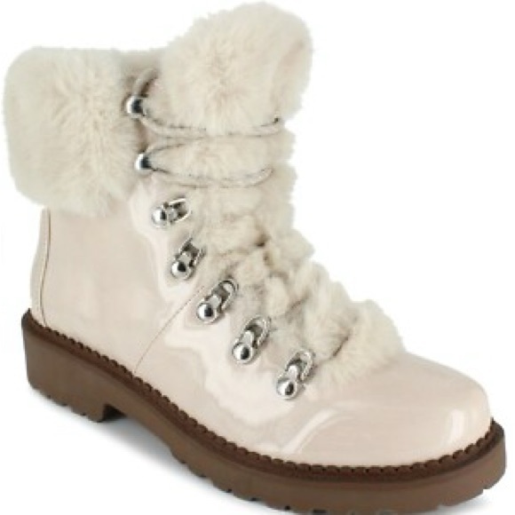 Women's Cream Fur-Lined Boots - Picture 1 of 1